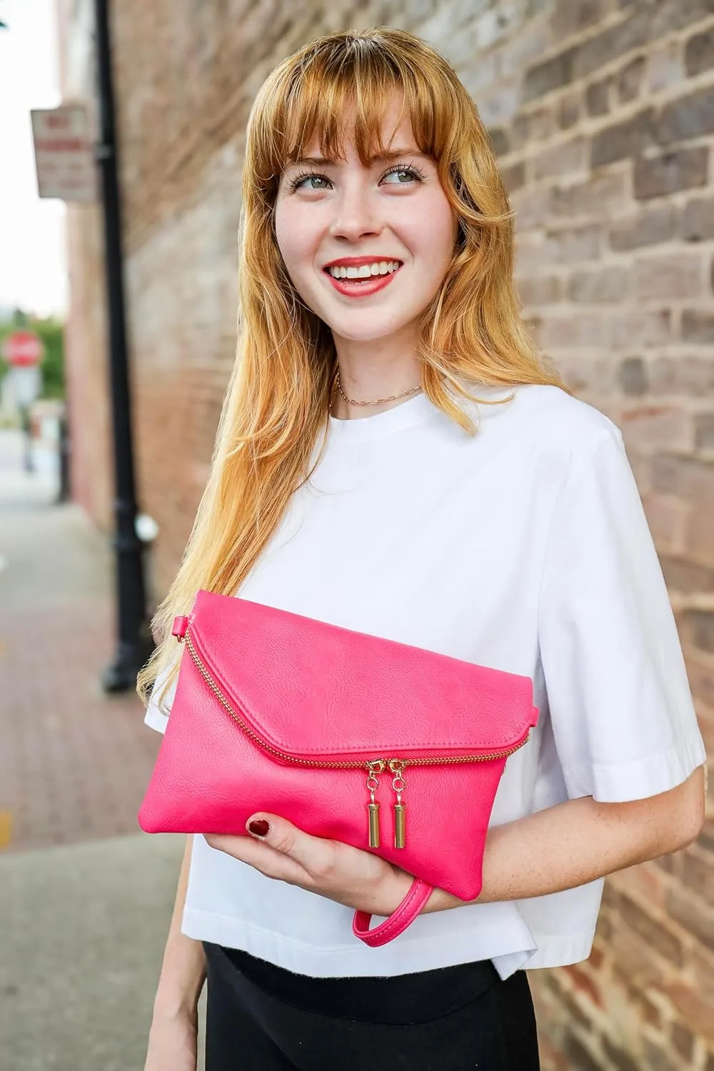 Amaze Clutch Purse for Women  PU Leather Cross Body Bag Women  Cute and Fashionable Envelope Clutch