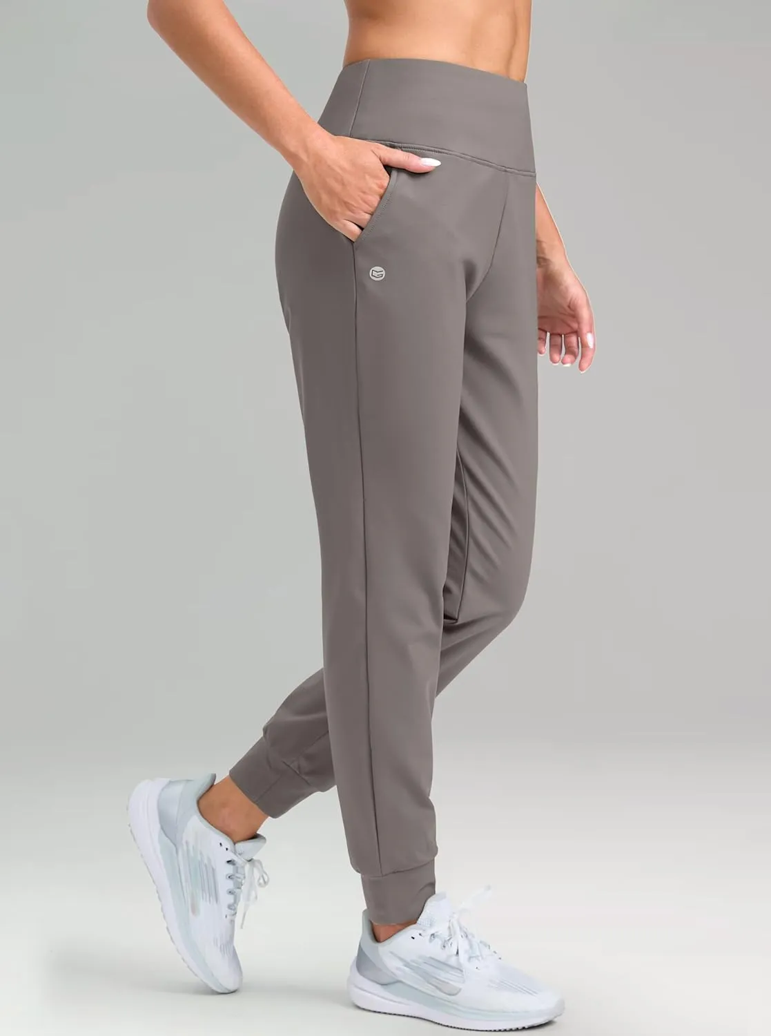 G Gradual Women's Fleece Lined Joggers High Waisted Water Resistant Thermal Hiking Pants Cold Weather Sweatpants with Pockets