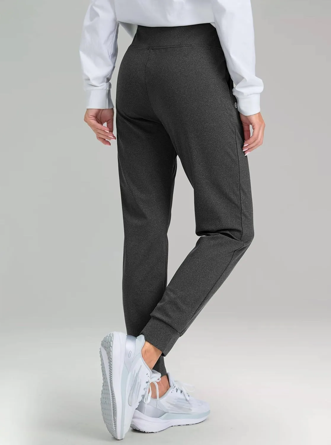 G Gradual Women's Fleece Lined Joggers High Waisted Water Resistant Thermal Hiking Pants Cold Weather Sweatpants with Pockets