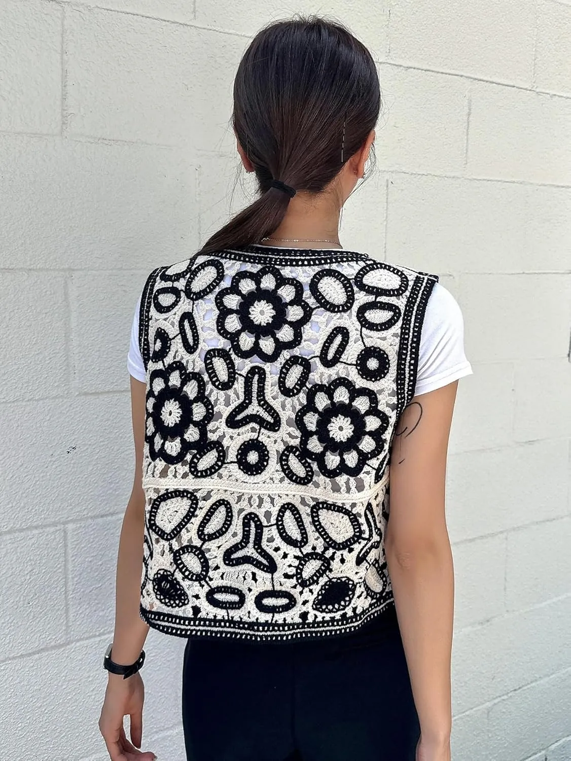 GORGLITTER Women's Embroidered Crochet Knitted Vest Tops Boho Floral Button Front Sweater Vest