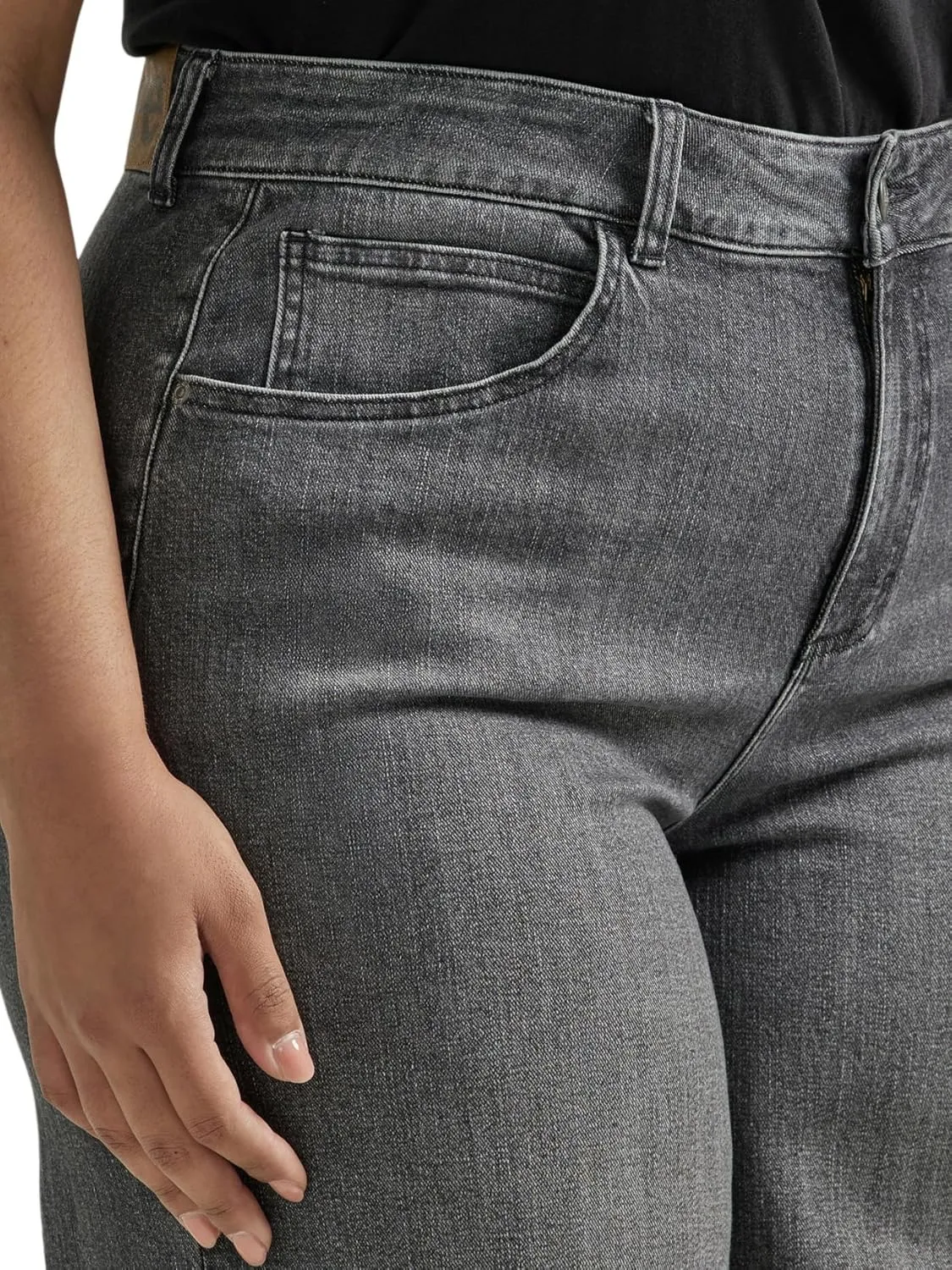Lee Women's Plus Size Legendary High Rise Trouser Jean