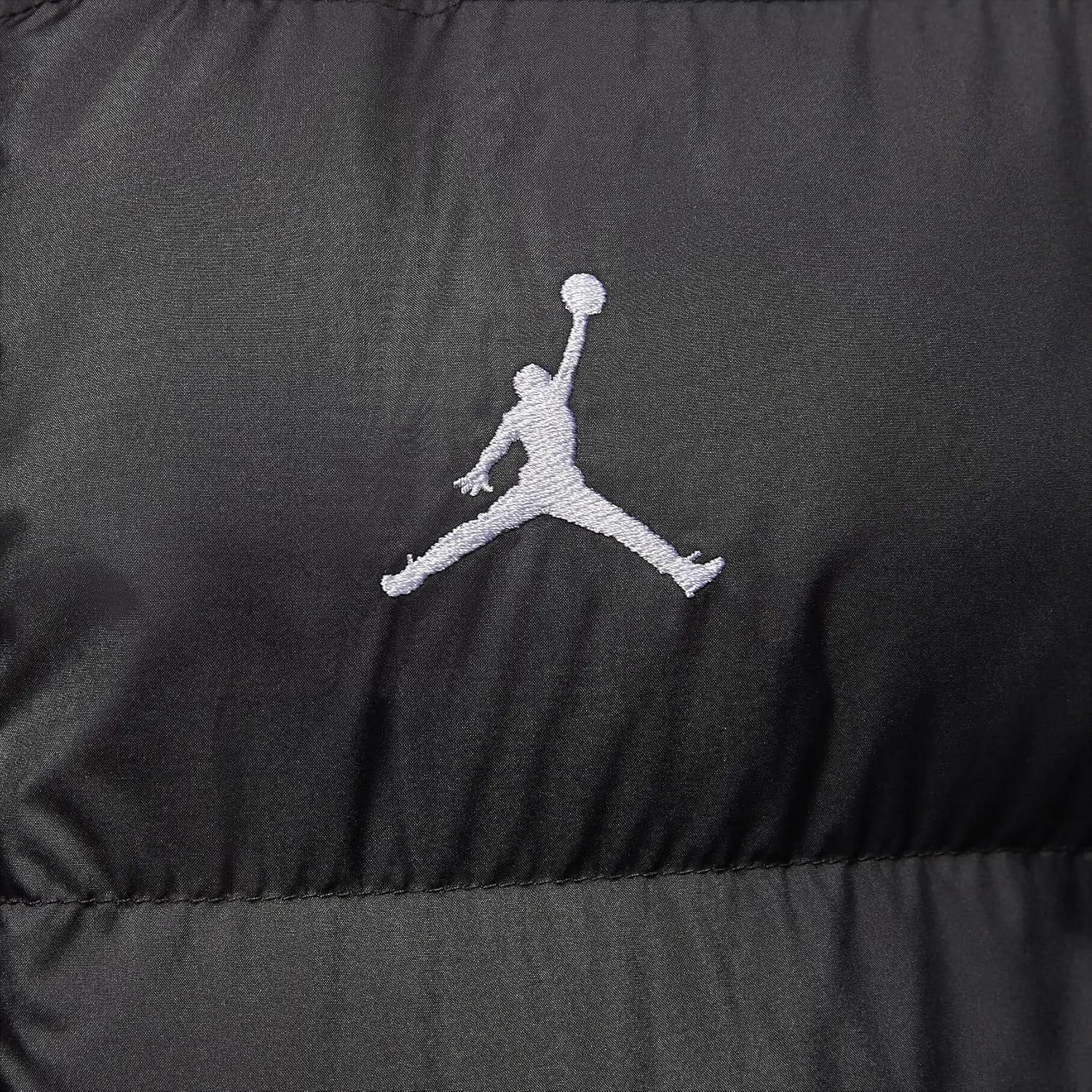 Nike Jordan Brooklyn Men's Puffer Jacket (Black, FV7317-010)