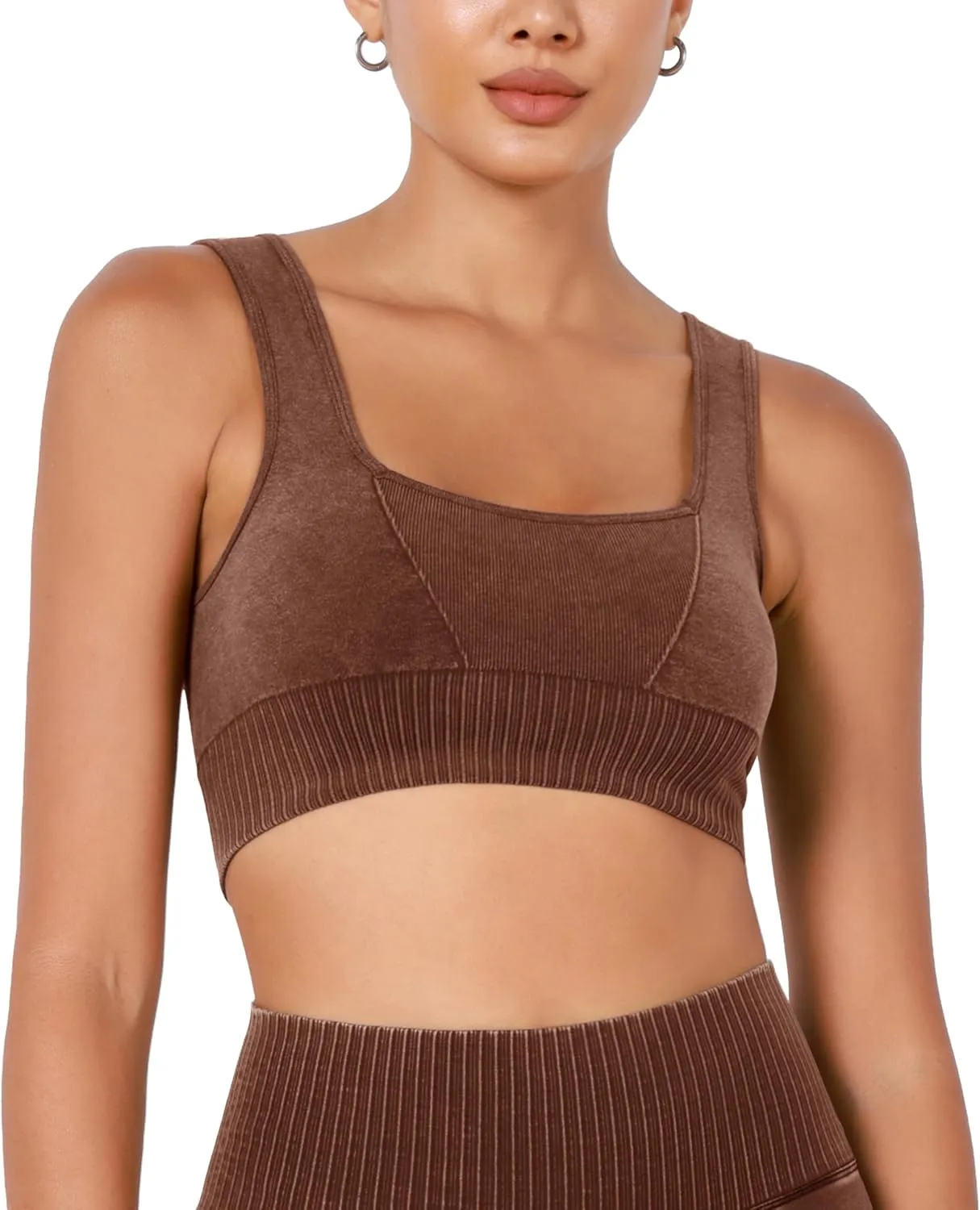 ODODOS Seamless Square Neck Sports Bra for Women Ribbed Crop Tank Casual Low Back Cropped Tops