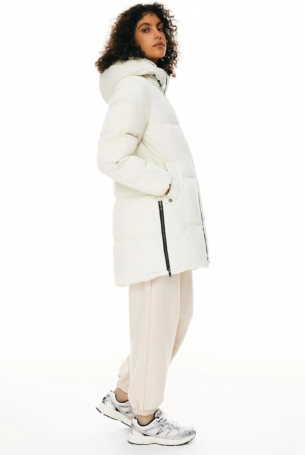 Orolay Women's Stylish Down Hooded Jacket with Two-Way Zipper Winter Down Coat Puffer Jacket A-line Coat