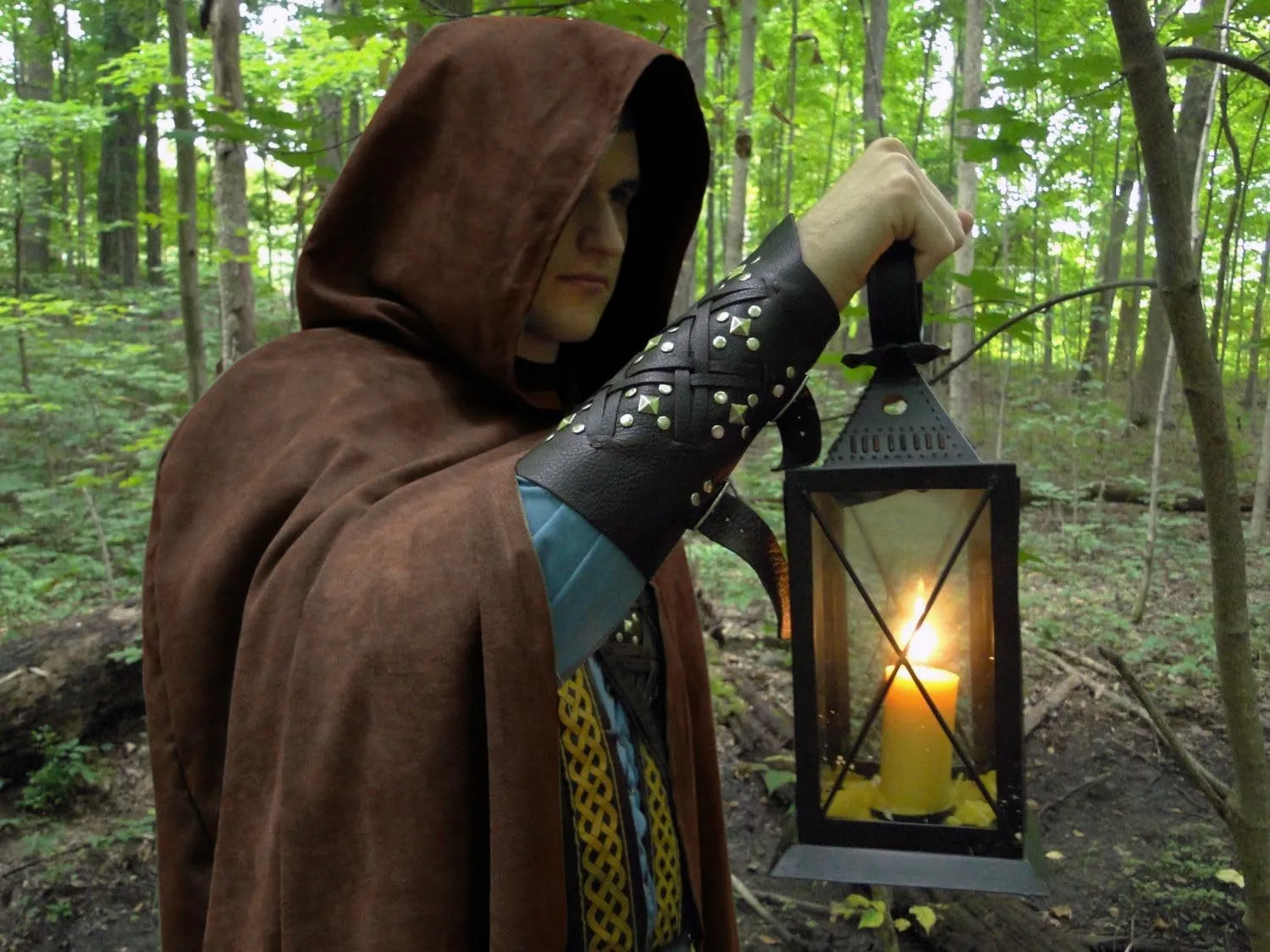 Renaissance Cloak with Hood Medieval Costume Men and Women Cape Halloween