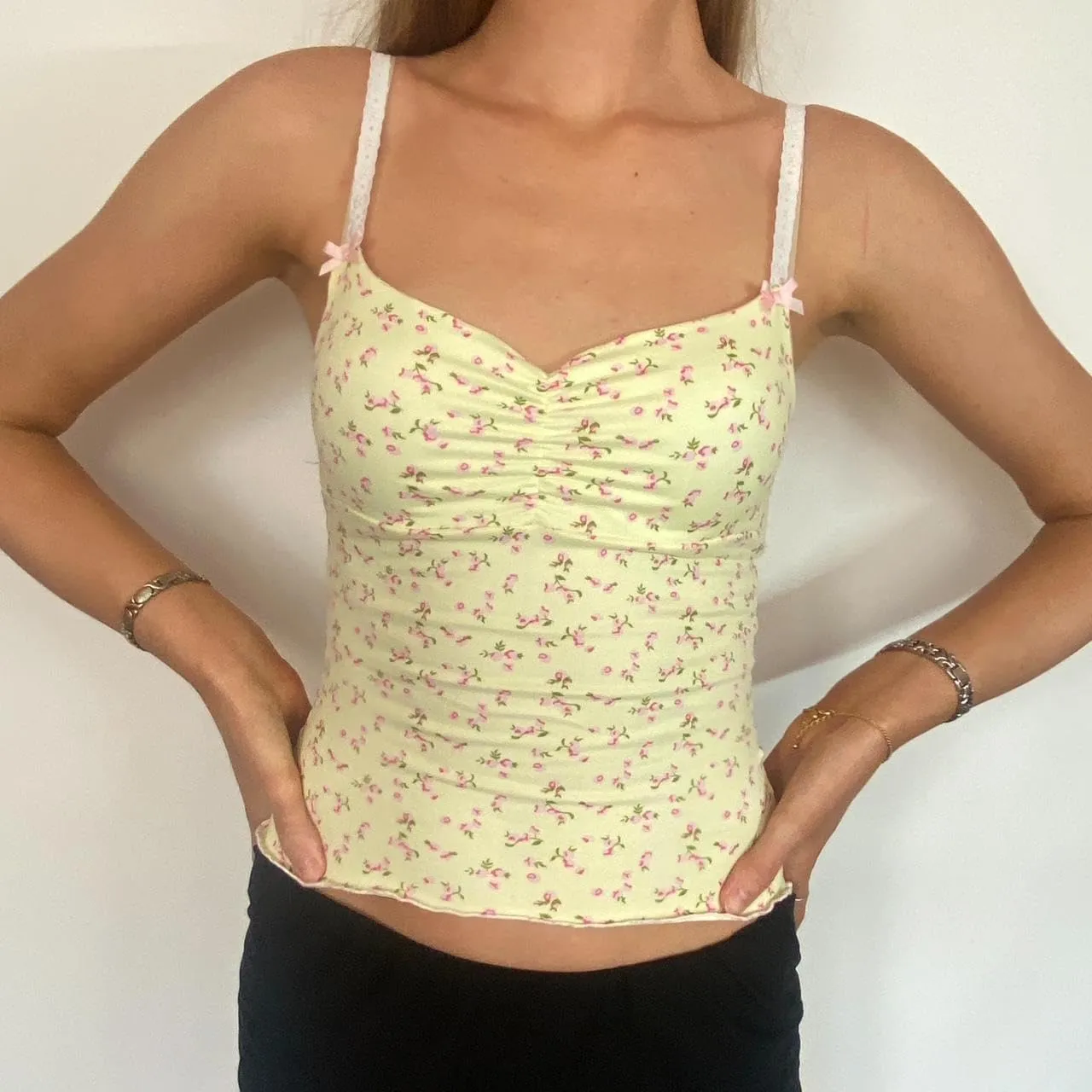 Womens Tank Tops Y2k Sexy Lace Spaghetti Strap Sleeveless Shirt Summer Going Out Slim Fit Crop Aesthetic Camisole